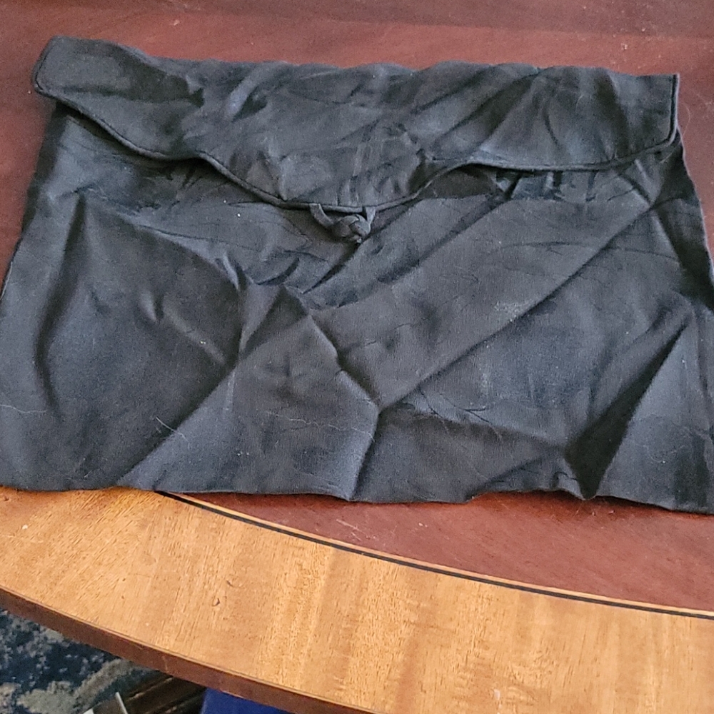 BLACK SILK FLORAL KIMONO BAG